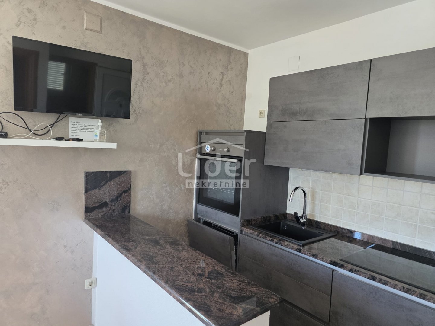 Apartmán Na predaj - Ličko-senjska Novalja