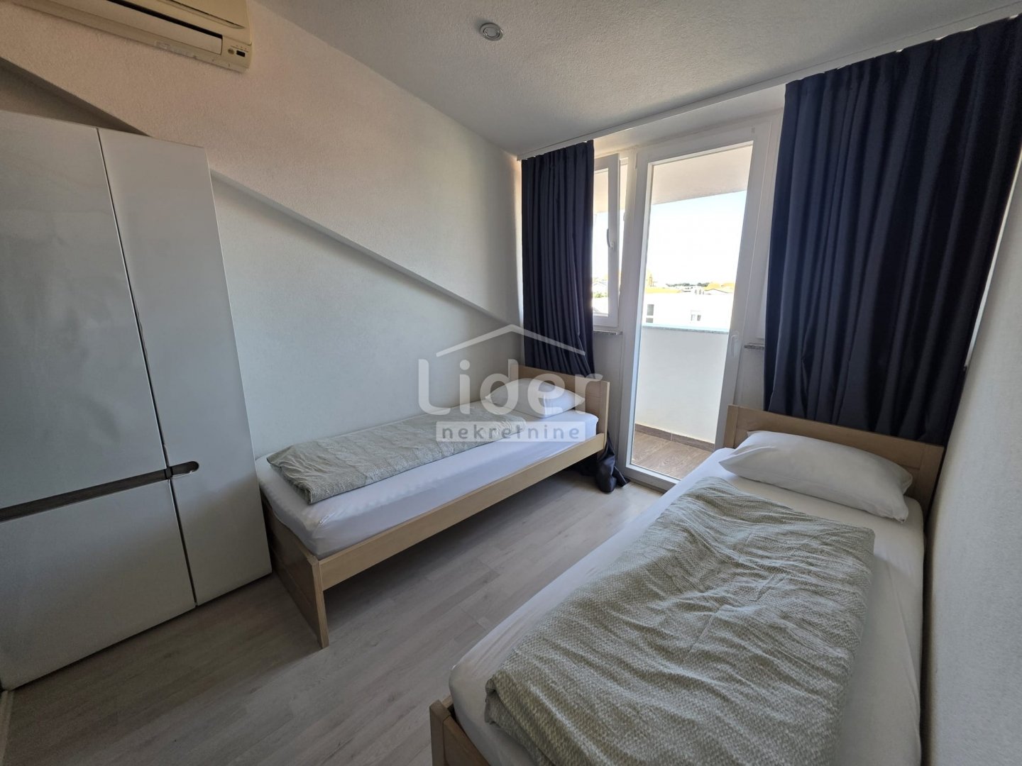 Apartmán Na predaj - Ličko-senjska Novalja