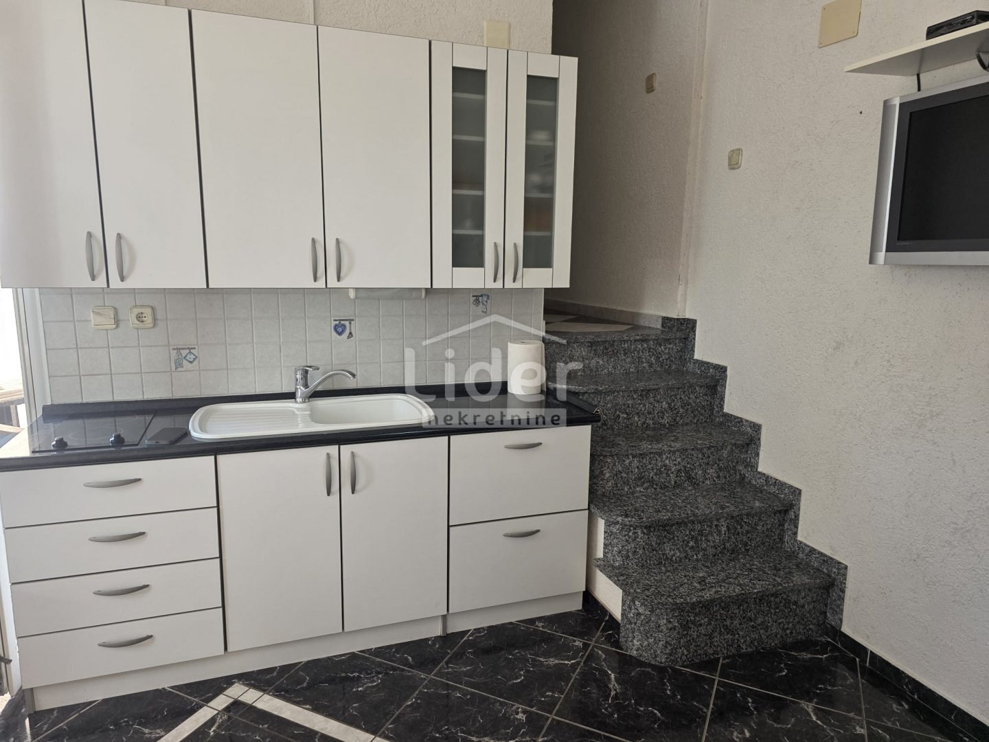 Apartmán Na predaj - Ličko-senjska Novalja