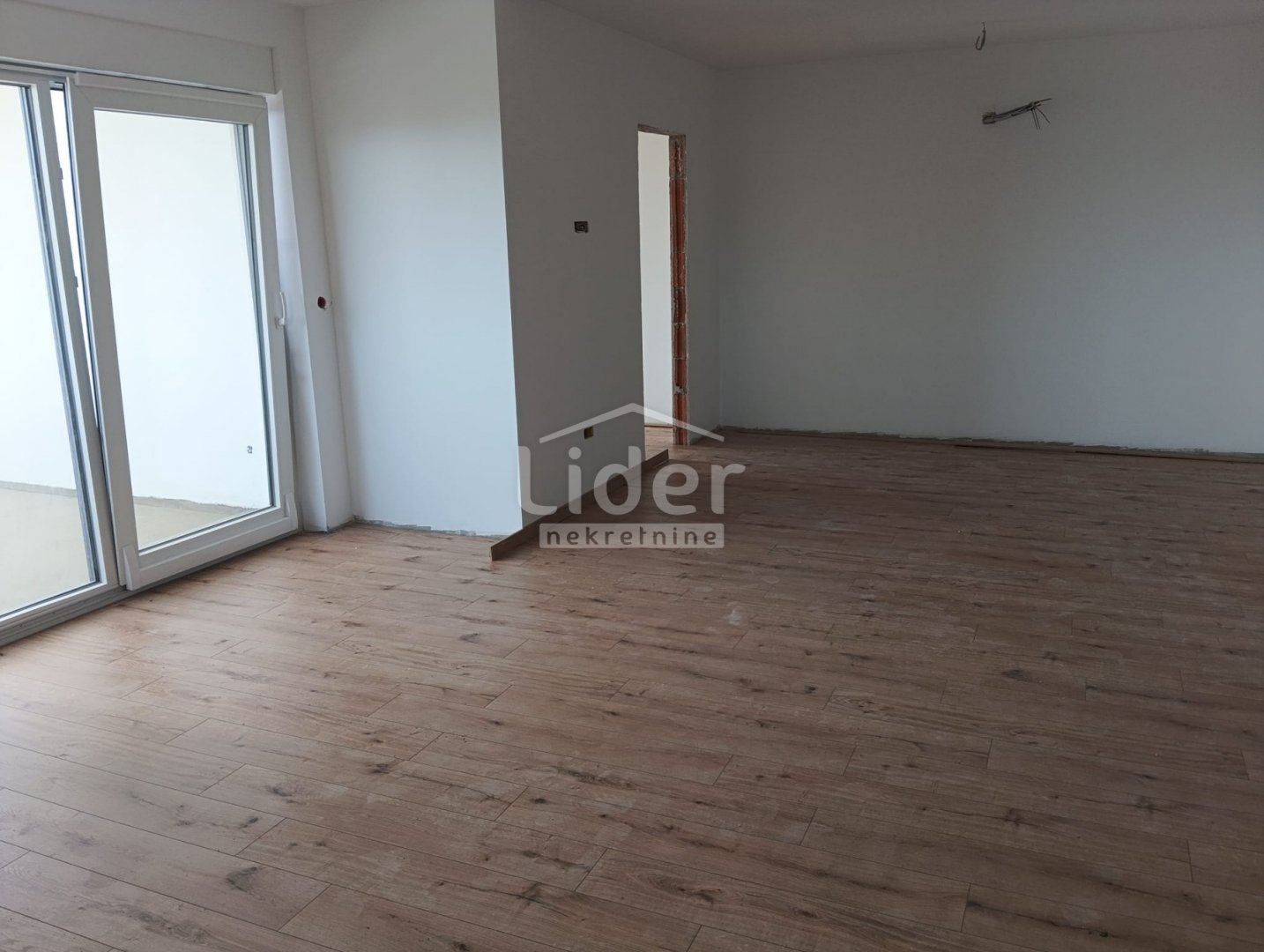 Apartmán Na predaj - Primorsko-goranska Srdoči - foto 1/16