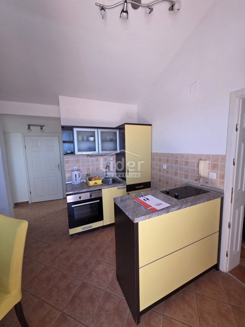 Appartamento In vendita - Ličko-senjska Novalja