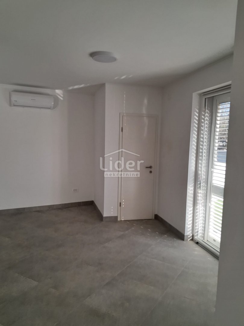 Maison À vendre - Primorsko-goranska Jadranovo