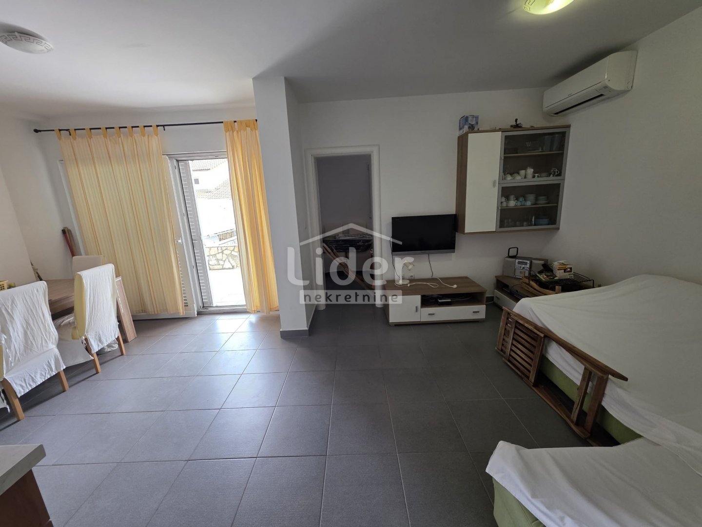 Apartmán Na predaj - Ličko-senjska Novalja