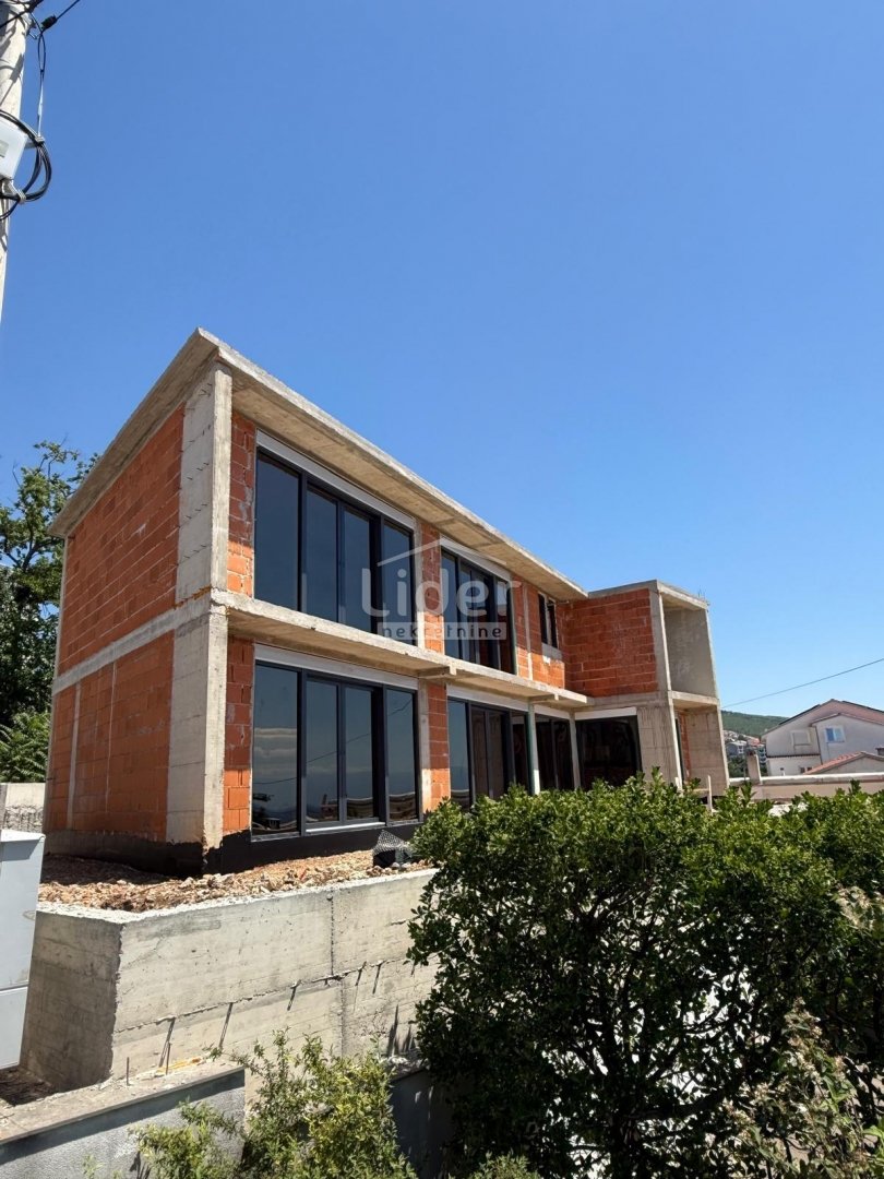 Dom Na predaj - Primorsko-goranska Crikvenica