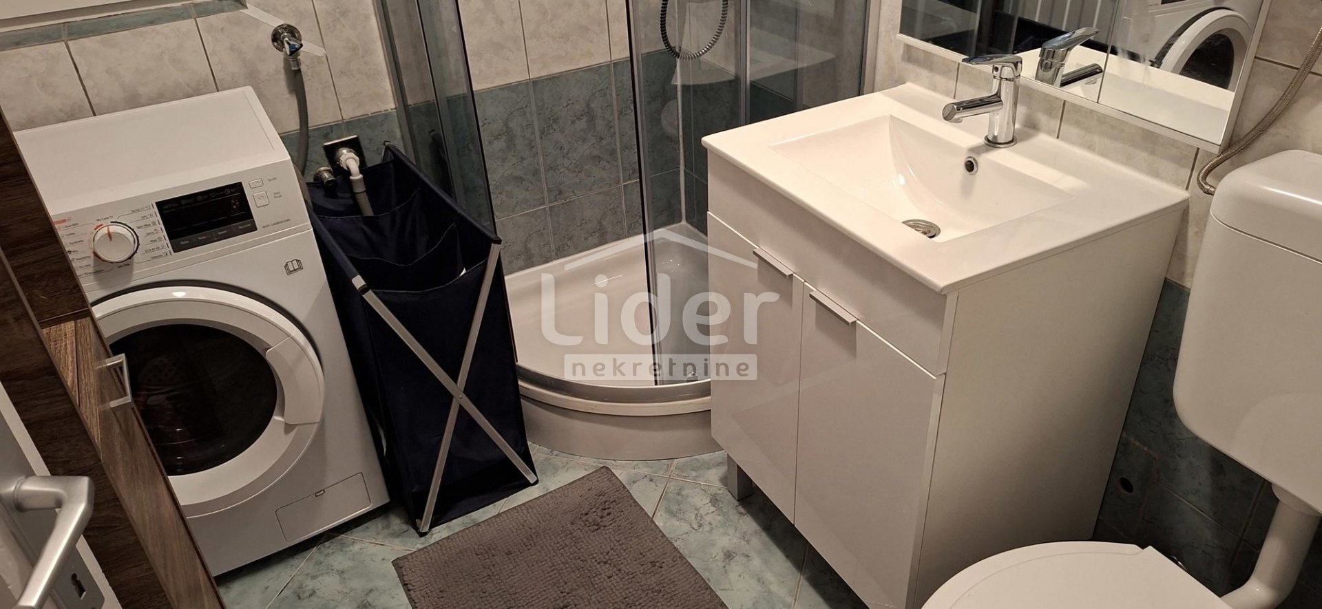 Apartma Naprodaj - Ličko-senjska Senj