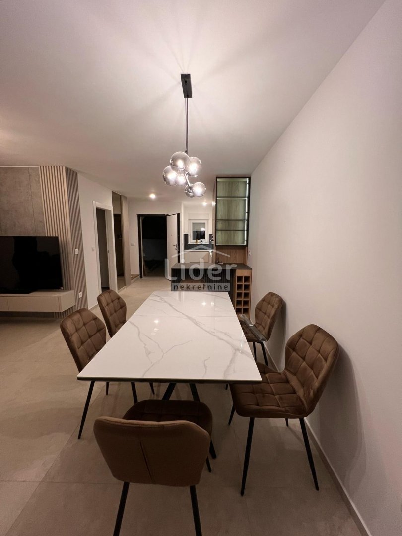 Apartmán Na predaj - Primorsko-goranska Zamet - foto 1/22