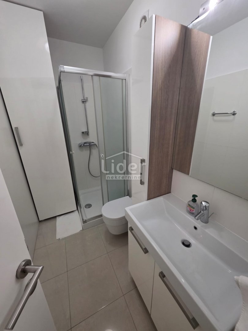 Apartmán Na predaj - Ličko-senjska Novalja