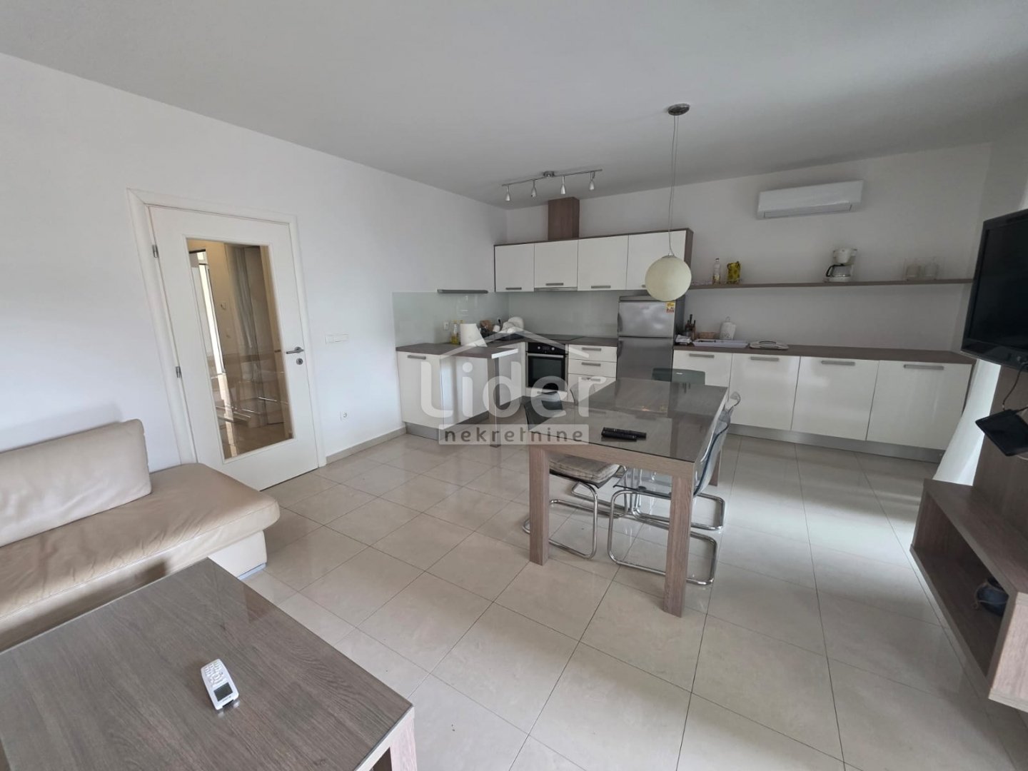 Apartmán Na predaj - Ličko-senjska Novalja