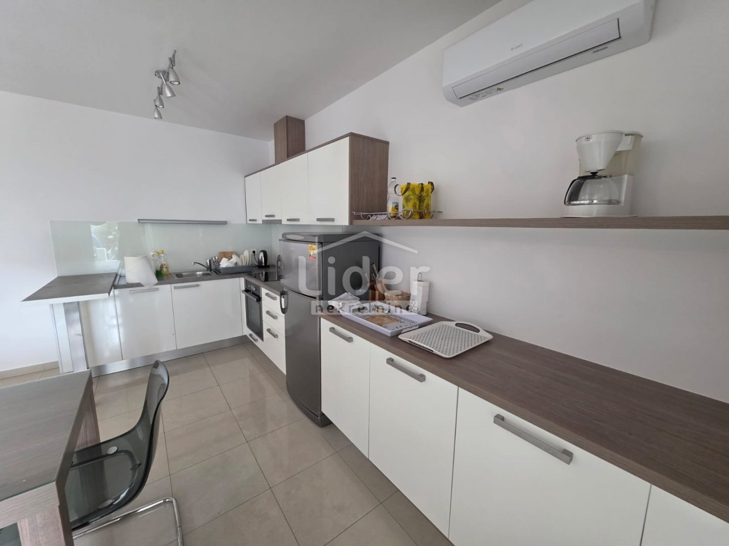 Apartmán Na predaj - Ličko-senjska Novalja