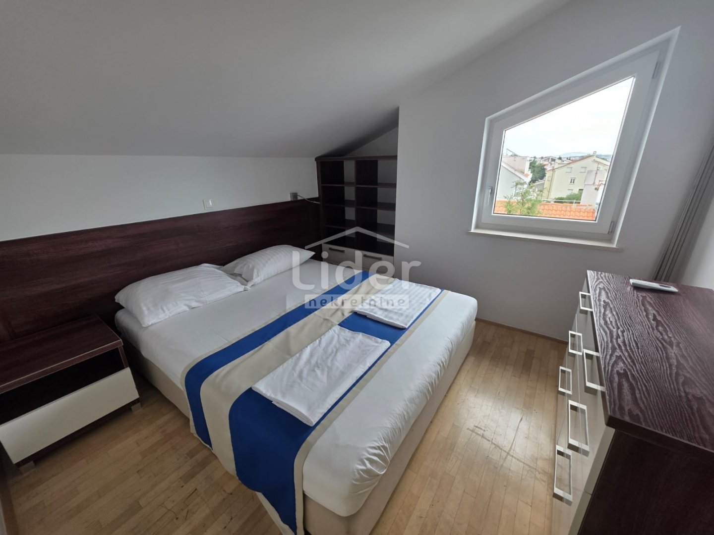 Apartmán Na predaj - Ličko-senjska Novalja
