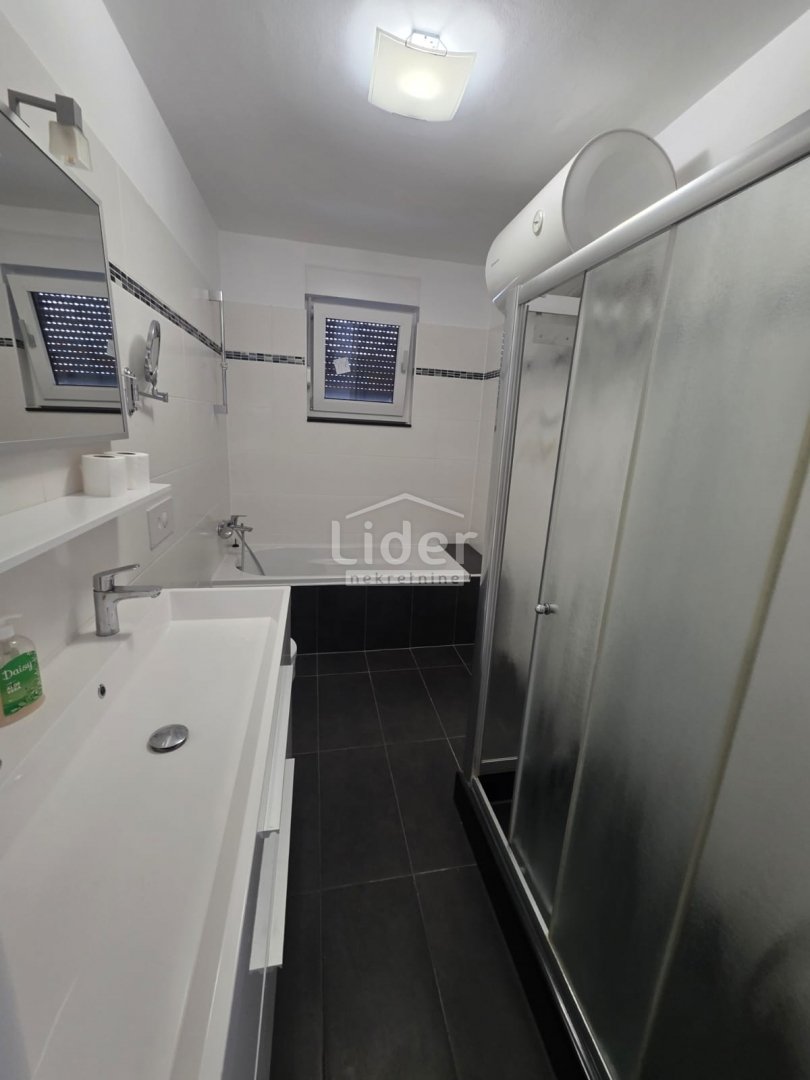 Apartmán Na predaj - Ličko-senjska Novalja