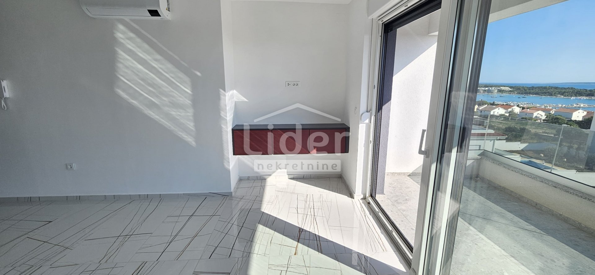 Apartmán Na predaj - Ličko-senjska Novalja