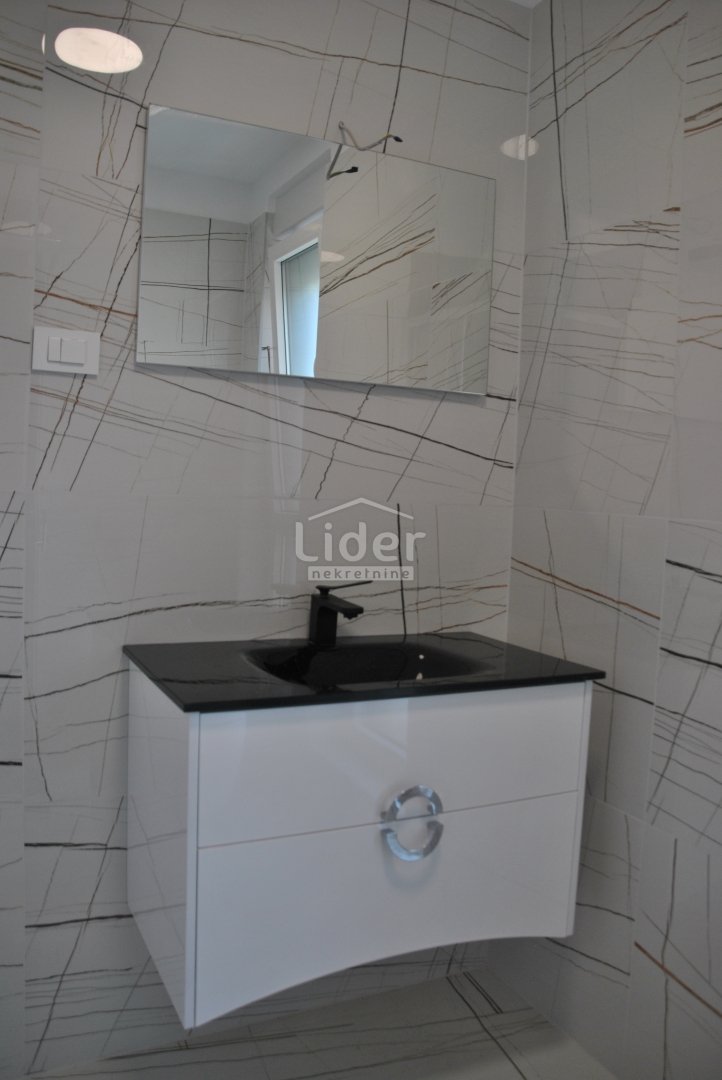Appartement À vendre - Ličko-senjska Novalja