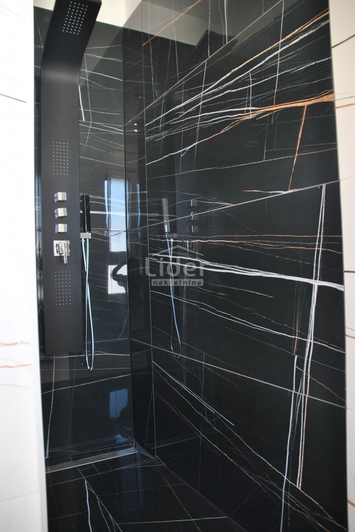 Appartement À vendre - Ličko-senjska Novalja