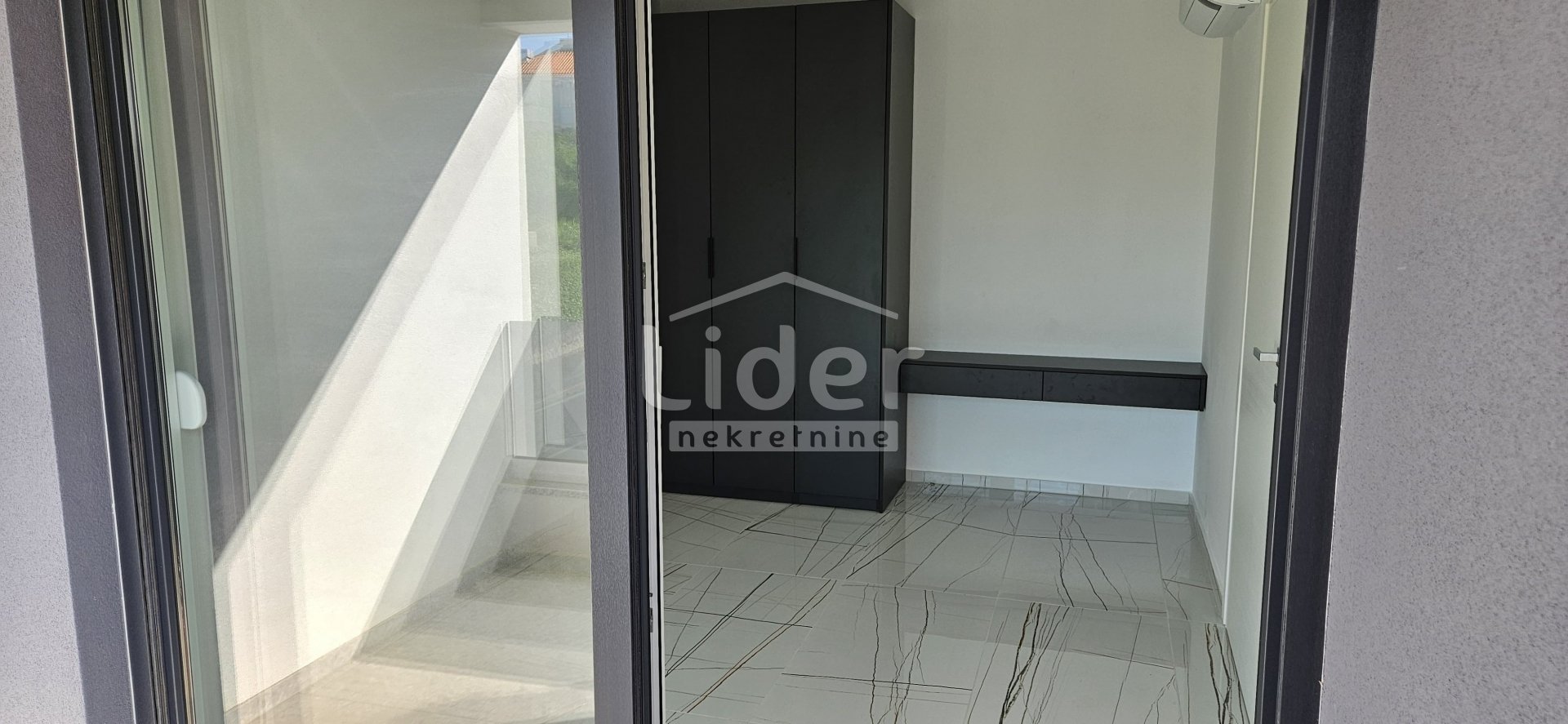 Appartement À vendre - Ličko-senjska Novalja