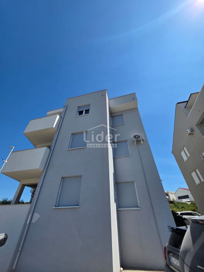 Apartmán Na predaj - Ličko-senjska Novalja