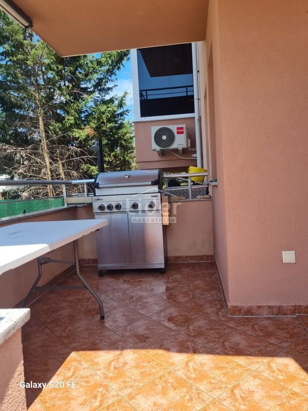 Apartma Naprodaj - Ličko-senjska Novalja