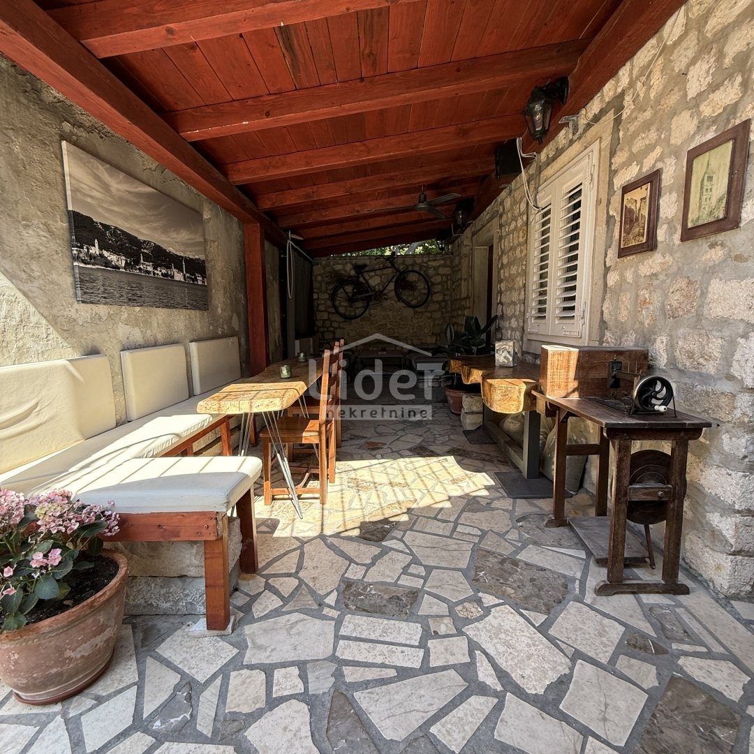 House For sale - Primorsko-goranska Rab