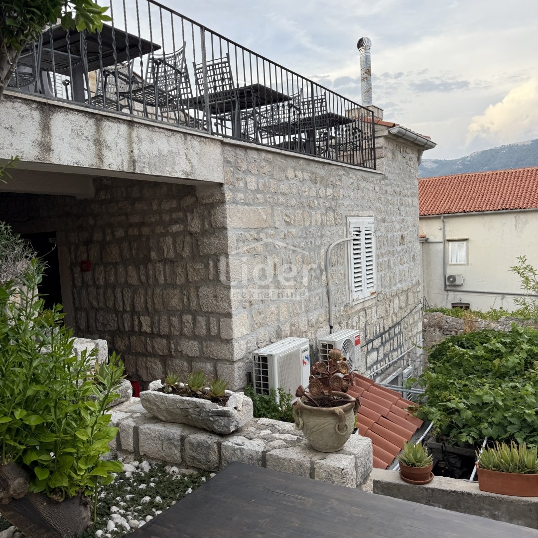 House For sale - Primorsko-goranska Rab