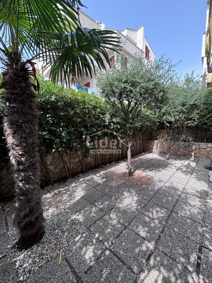 Apartmán Na predaj - Ličko-senjska Novalja