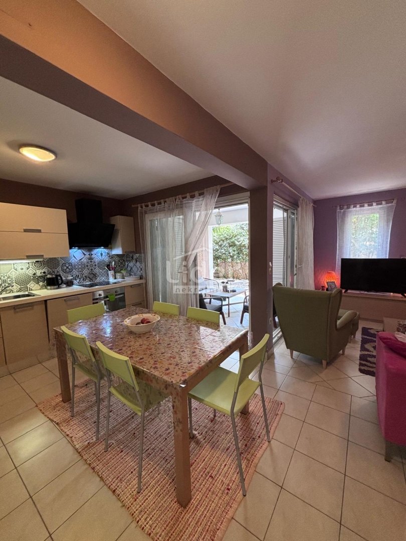 Apartmán Na predaj - Ličko-senjska Novalja