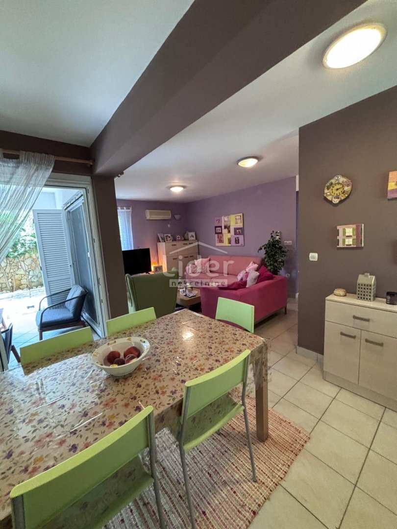 Apartmán Na predaj - Ličko-senjska Novalja