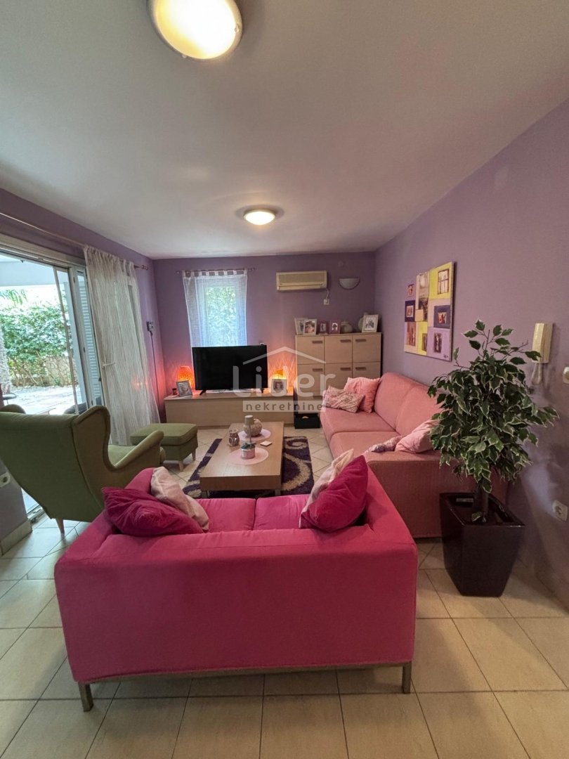 Apartmán Na predaj - Ličko-senjska Novalja