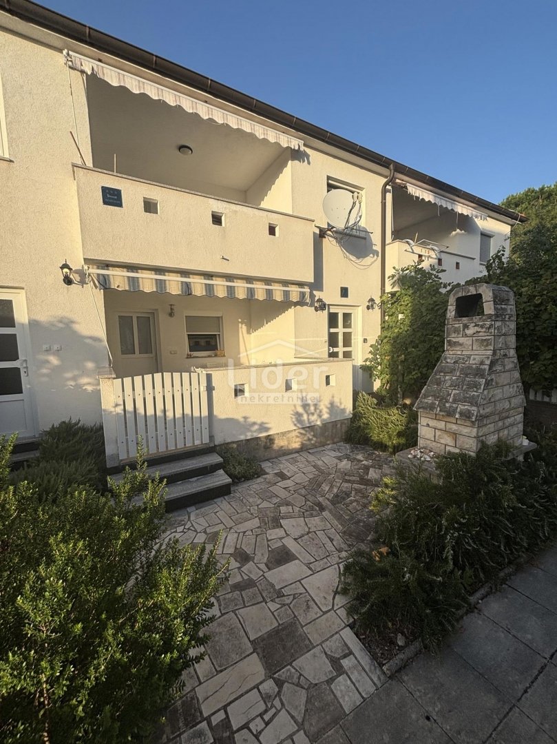 Apartmán Na predaj - Ličko-senjska Novalja