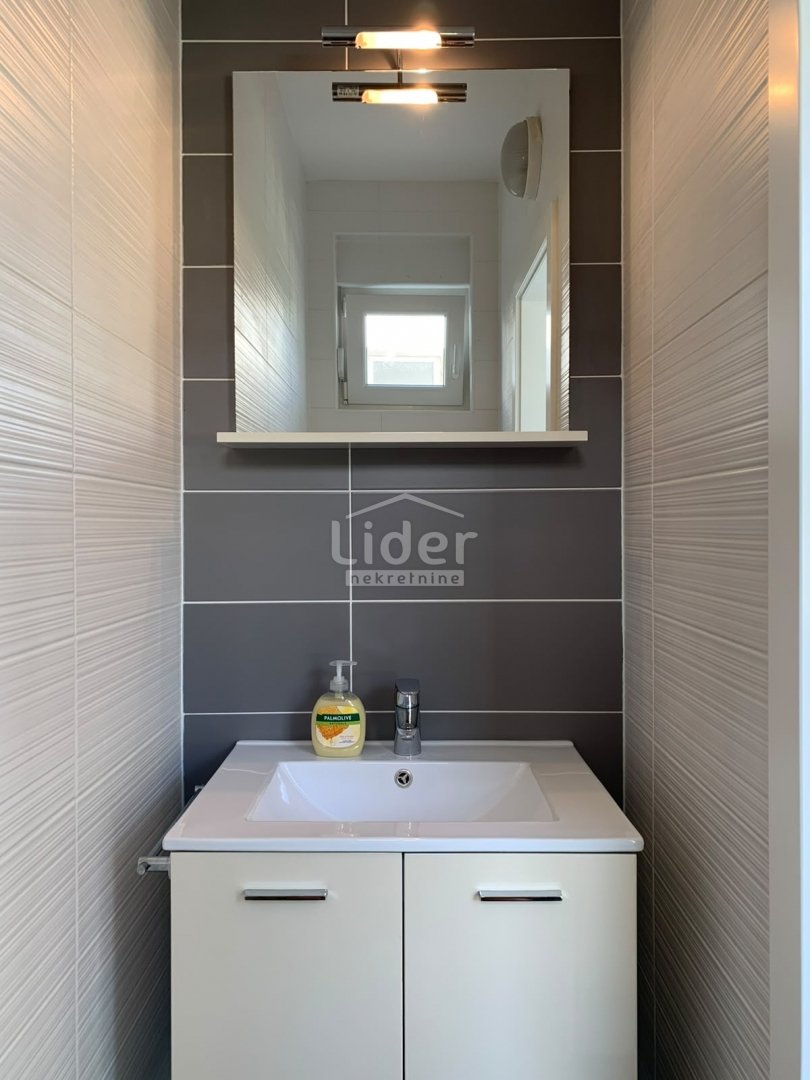 Apartmán Na predaj - Ličko-senjska Novalja