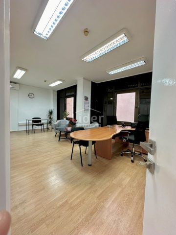 Locaux commerciaux À vendre - Primorsko-goranska Centar - foto 3/10