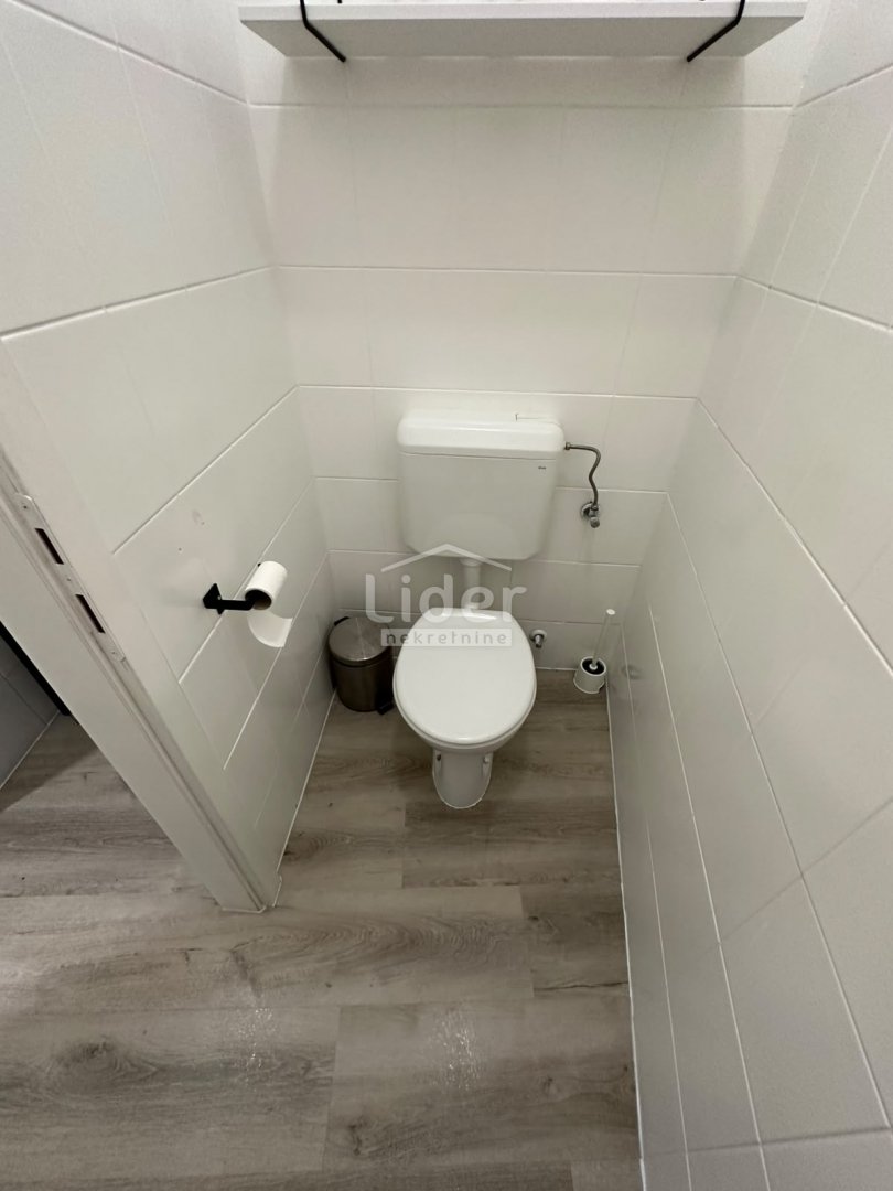 Locaux commerciaux À vendre - Primorsko-goranska Centar