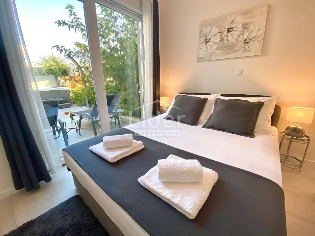 Appartement À vendre - Ličko-senjska Novalja
