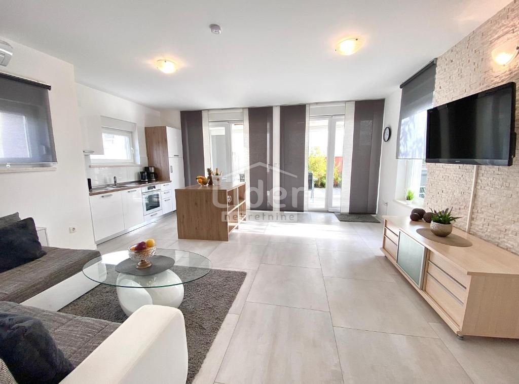 Appartement À vendre - Ličko-senjska Novalja