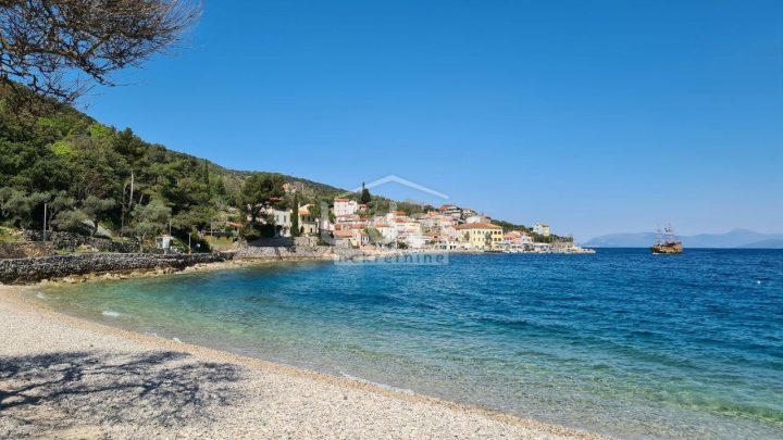 Stan na prodaju 33 m² – Cres