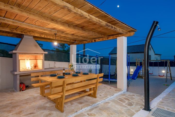 House For sale - Zadarska Slivnica - foto 2/16