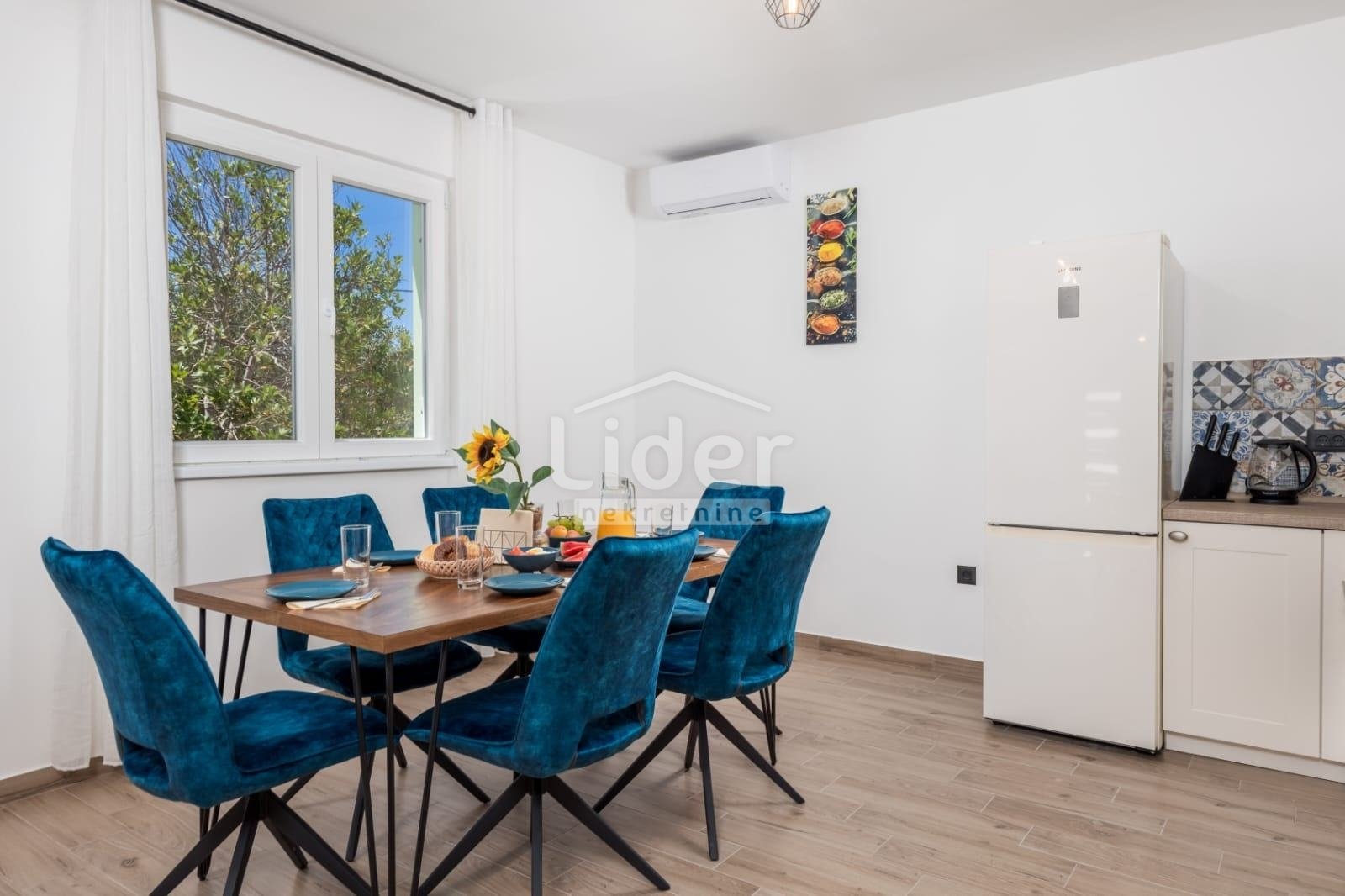 House For sale - Zadarska Slivnica