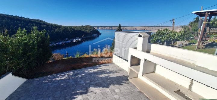 Maison à vendre 130 m² – Crikvenica