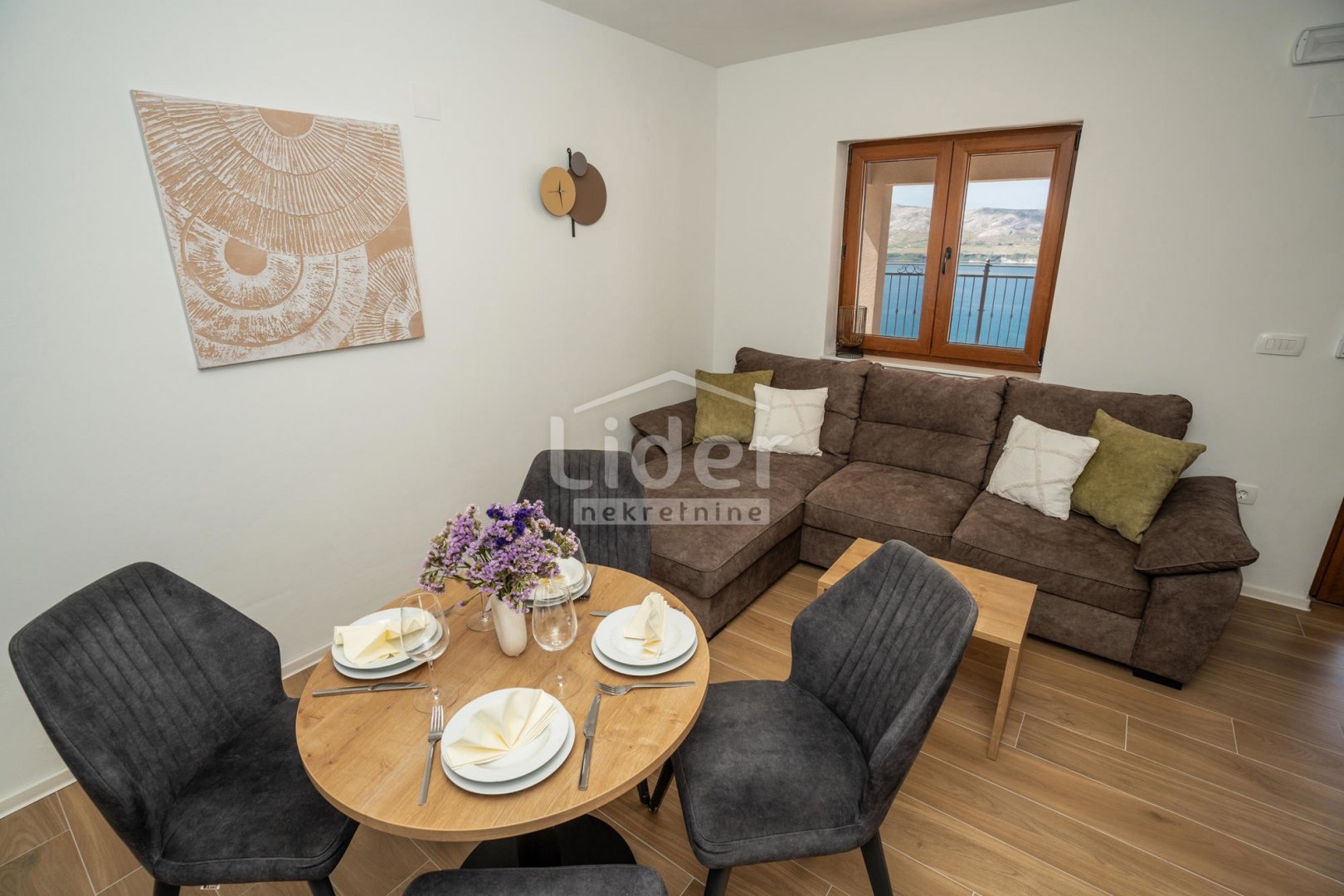 Maison À vendre - Ličko-senjska Zubovići