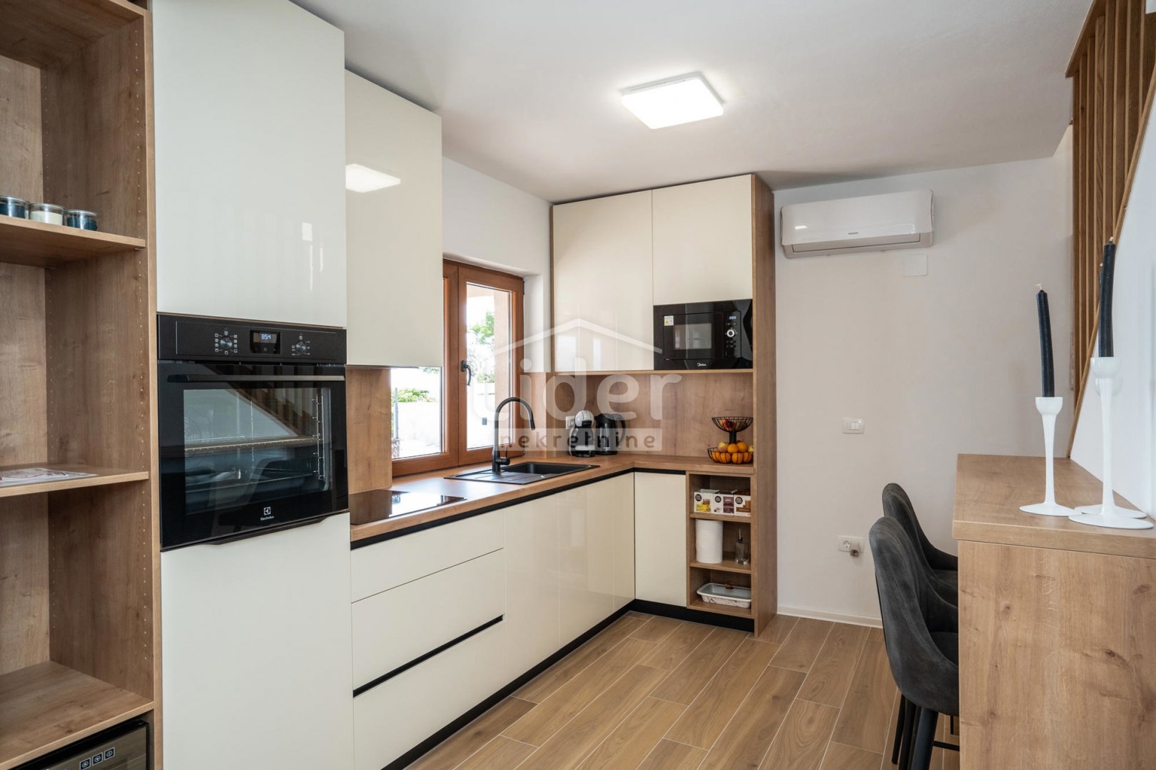 Maison À vendre - Ličko-senjska Zubovići