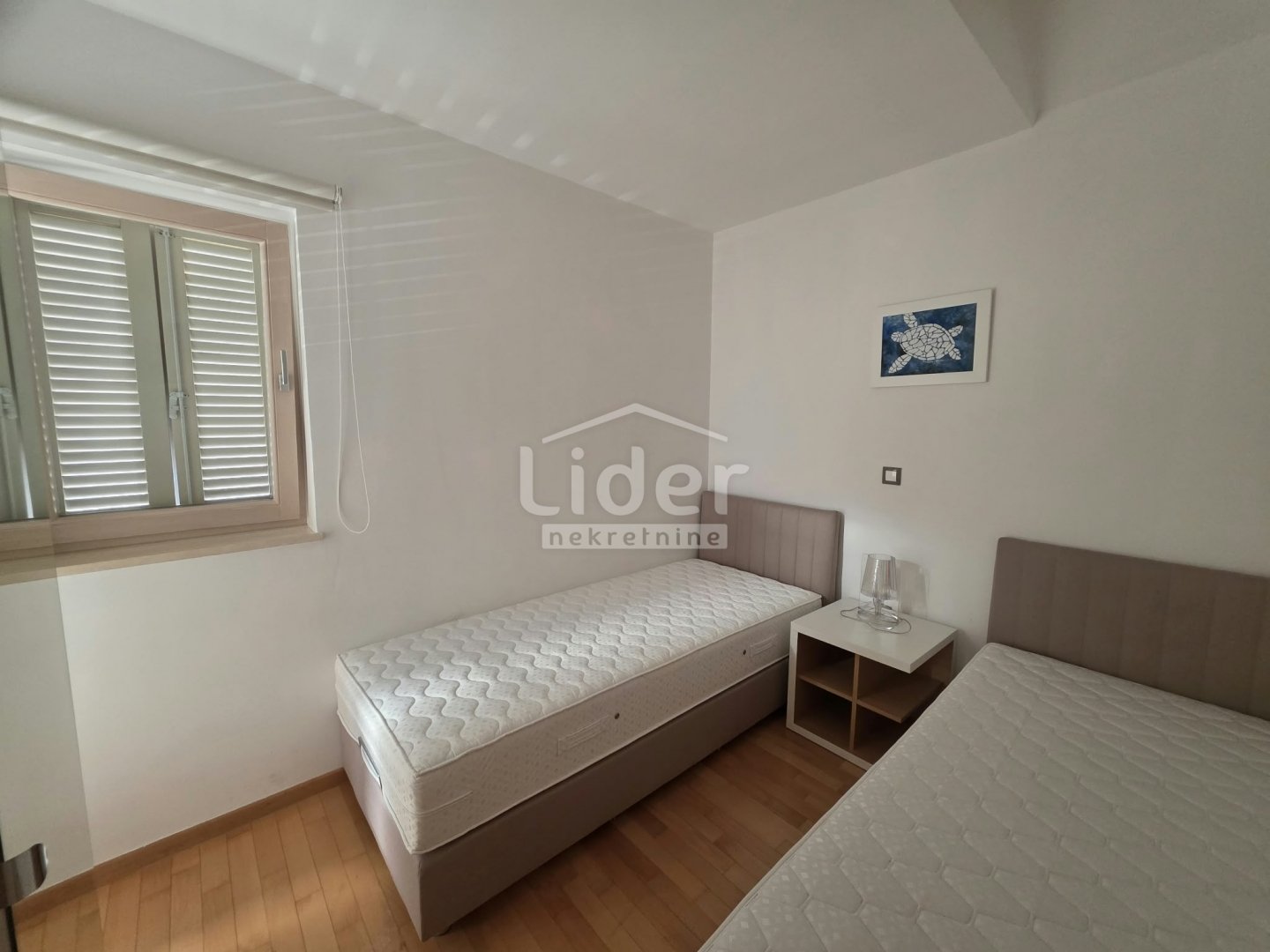 House For sale - Ličko-senjska Novalja