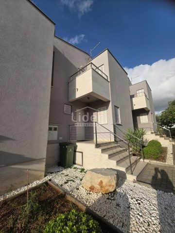 Apartma Naprodaj - Ličko-senjska Novalja - foto 2/27