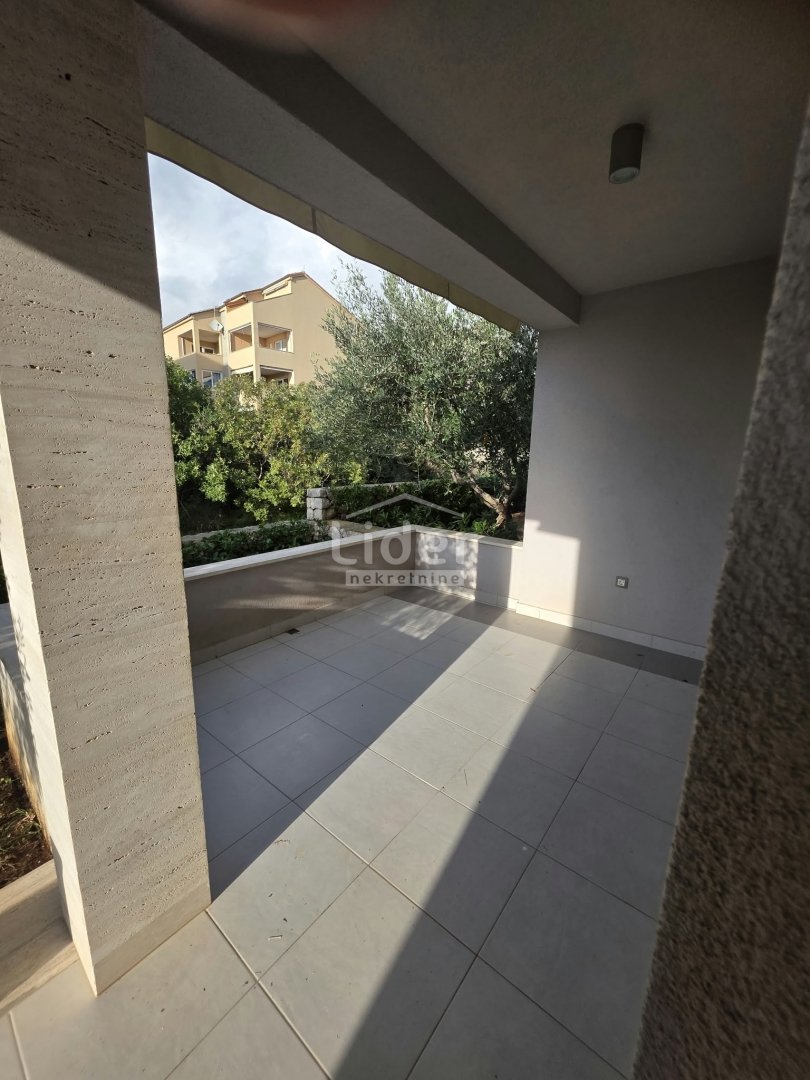 Apartma Naprodaj - Ličko-senjska Novalja