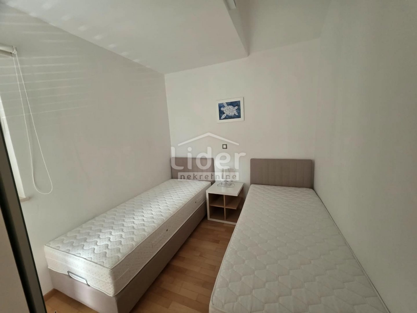 Apartma Naprodaj - Ličko-senjska Novalja