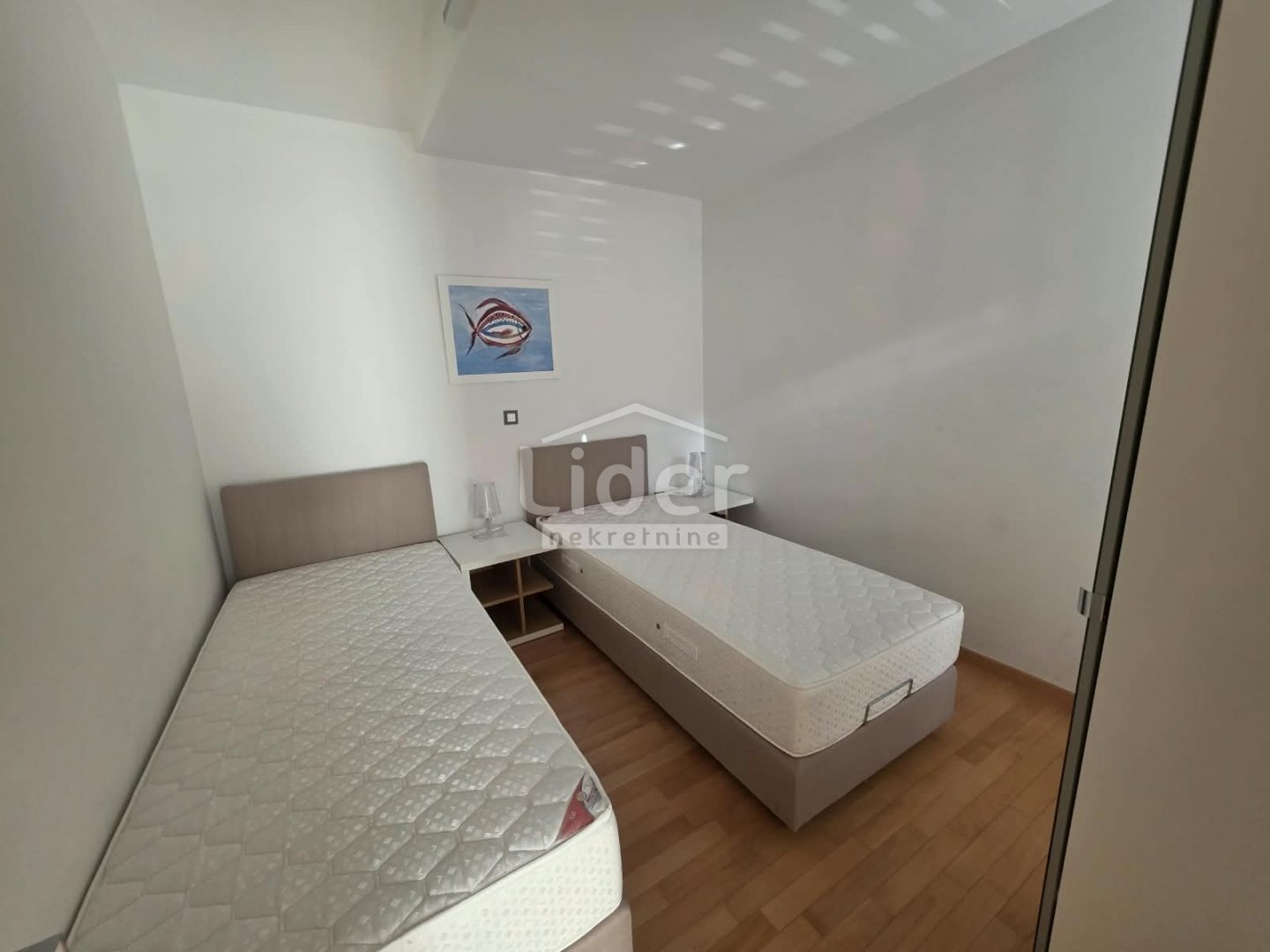 Apartma Naprodaj - Ličko-senjska Novalja