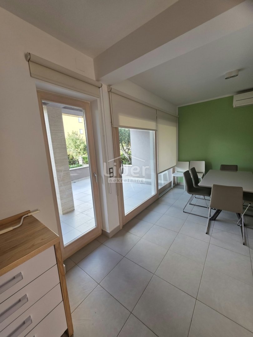 Apartma Naprodaj - Ličko-senjska Novalja