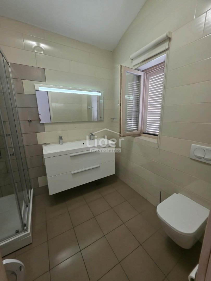 Apartma Naprodaj - Ličko-senjska Novalja