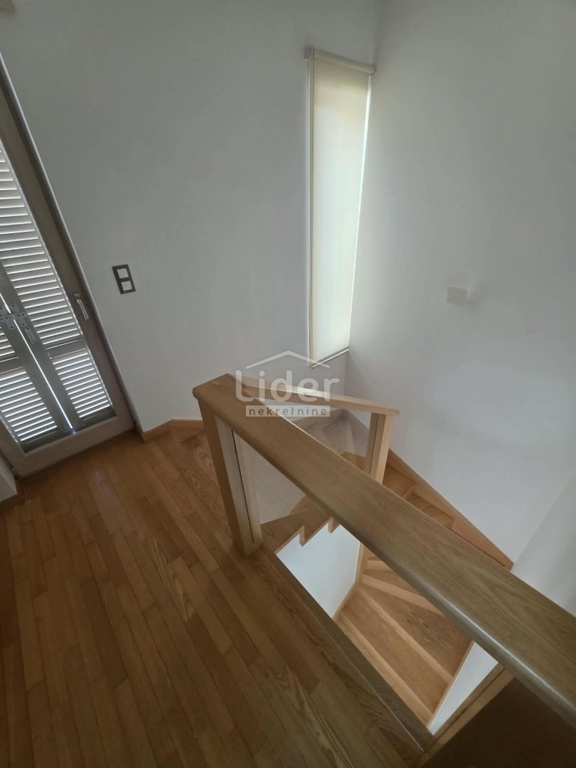 Apartma Naprodaj - Ličko-senjska Novalja