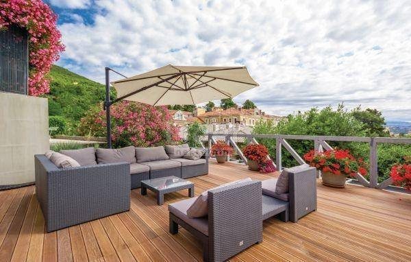 Kuća na prodaju 750 m² – Opatija