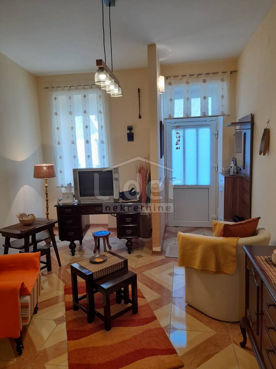 Kuća Na prodaju - Primorsko-goranska Crikvenica - foto 1/36