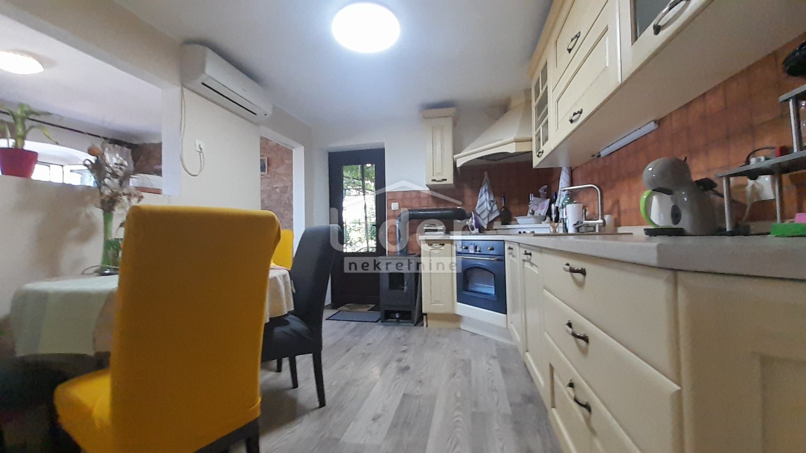 House For sale - Primorsko-goranska Praputnjak